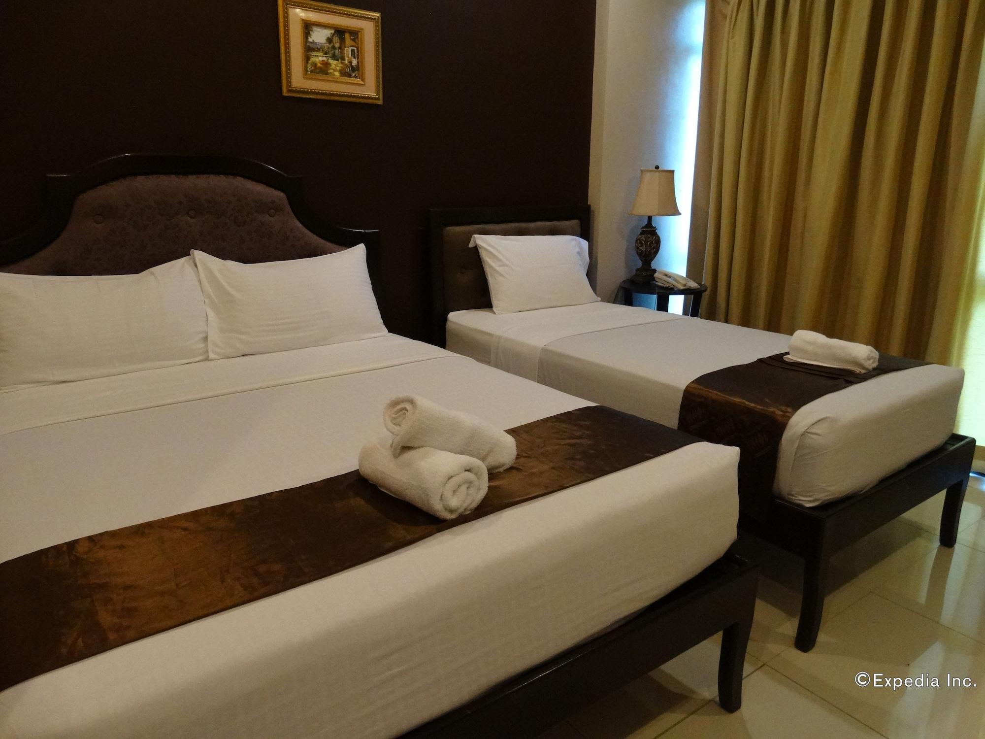 Peridot Suites Davao City Exteriör bild